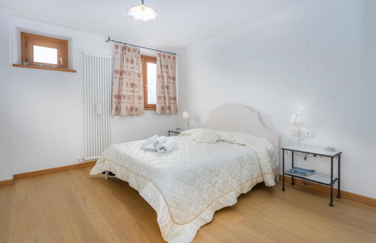 타르비시오 Golf View Apt With Parking And Mountain View! 아파트 외부 사진