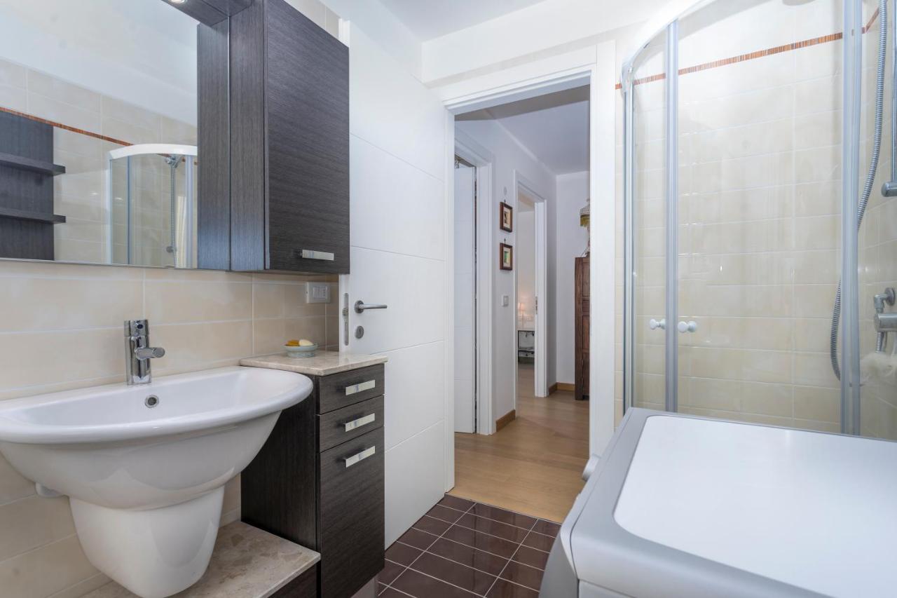 타르비시오 Golf View Apt With Parking And Mountain View! 아파트 외부 사진