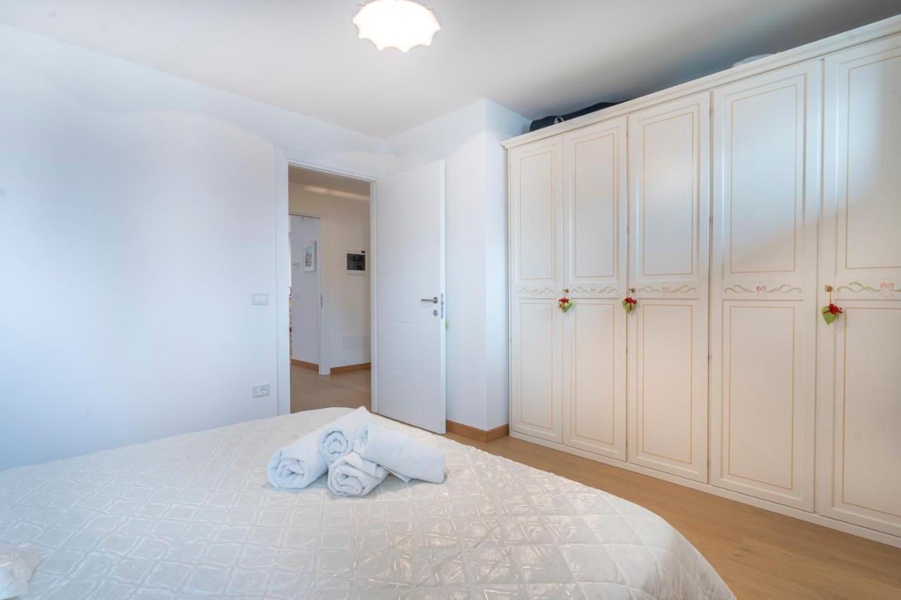 타르비시오 Golf View Apt With Parking And Mountain View! 아파트 외부 사진