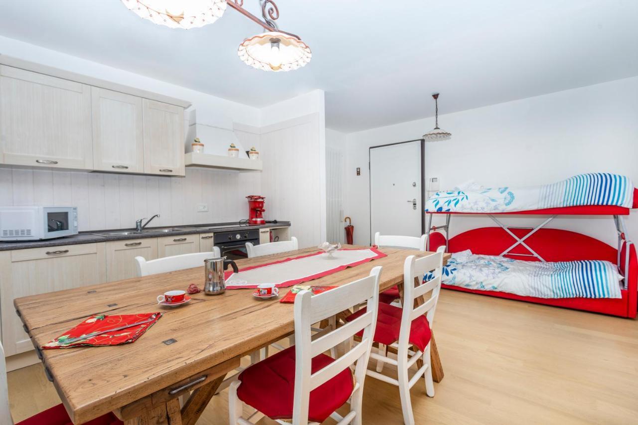 타르비시오 Golf View Apt With Parking And Mountain View! 아파트 외부 사진